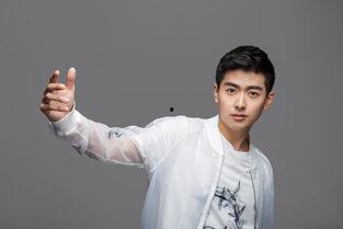 带一航的明星,揭秘星光熠熠的演艺圈传奇