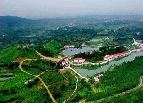 新乡县小池镇新闻头条,聚焦发展新动态，共绘美好未来画卷”