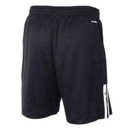 男运动短裤网红,男运动短裤网红引领时尚风潮